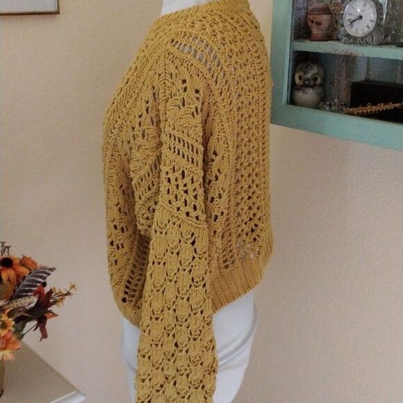 Forever 21 Oversized Sweater - Picture 2 of 7